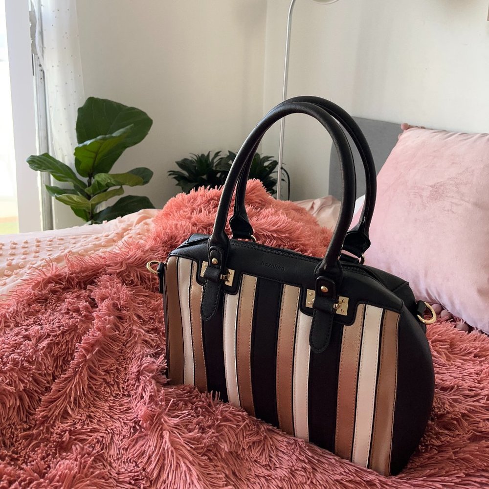 Bosalina Vegan Leather Design Purse